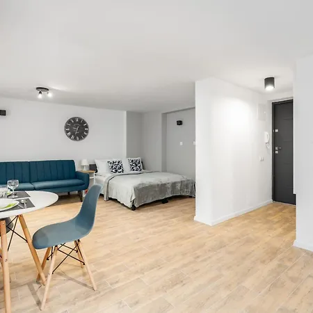 Modern With Terrace And Garden By Renters Appartement Poznań