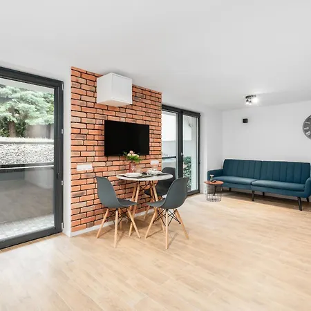 Modern With Terrace And Garden By Renters * Poznań